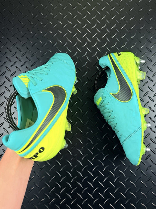 Nike Tiempo Legend VI Elite SG ACC 2016 Turbo Green Football Boots Size UK 8.5