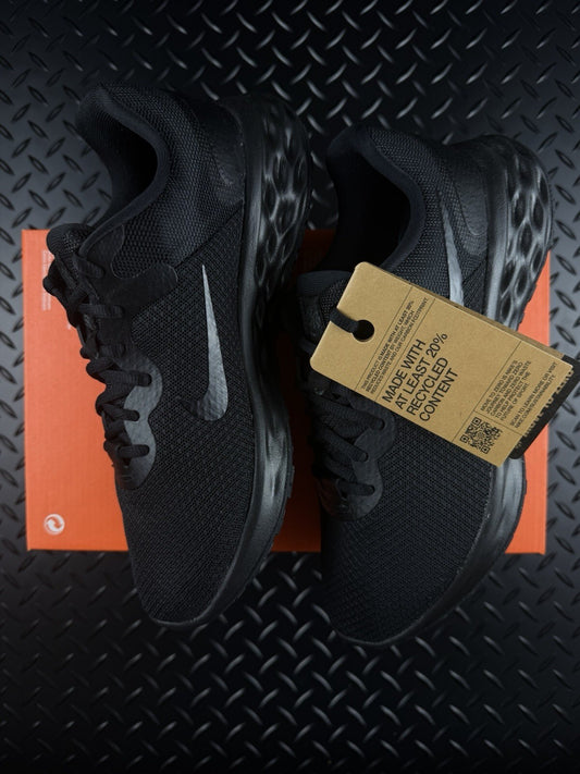 Nike Revolution 6 NN Lifestyle/Running Trainers ‘Triple Black’ WMNS Size UK 5.5