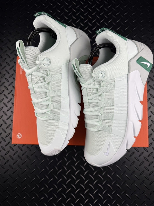 Nike Free Metcon 7 ‘White-Malachite’ Hyperlift Gym Trainers Brand New UK 4.5