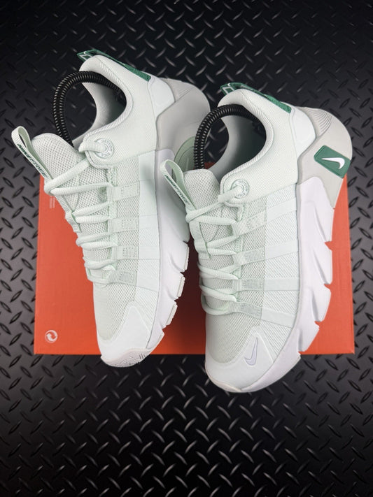 Nike Free Metcon 7 ‘White-Malachite’ Hyperlift Gym Trainers Brand New UK 4.5