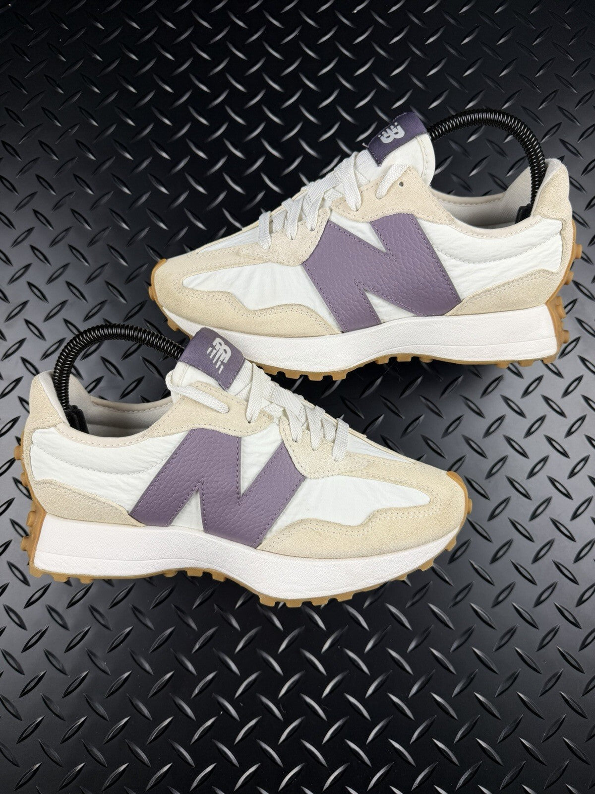 New Balance 327 ‘Purple Cream’ 100% Authentic Women’s Size UK 5