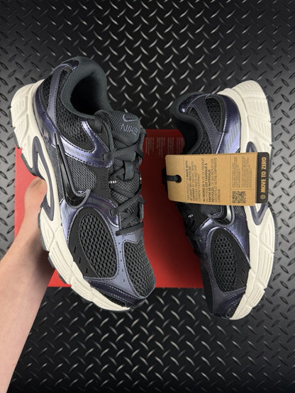 Nike V5 RNR ‘Black Gridiron’ Brand New 100% Authentic Trainers Size UK 7