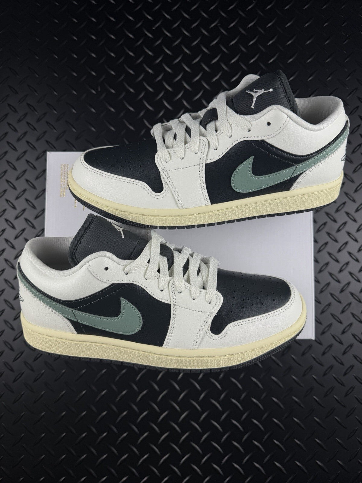 Nike Air Jordan 1 Low ‘Jade Smoke Sail’ Brand New 100% Authentic WMNS Size UK 6