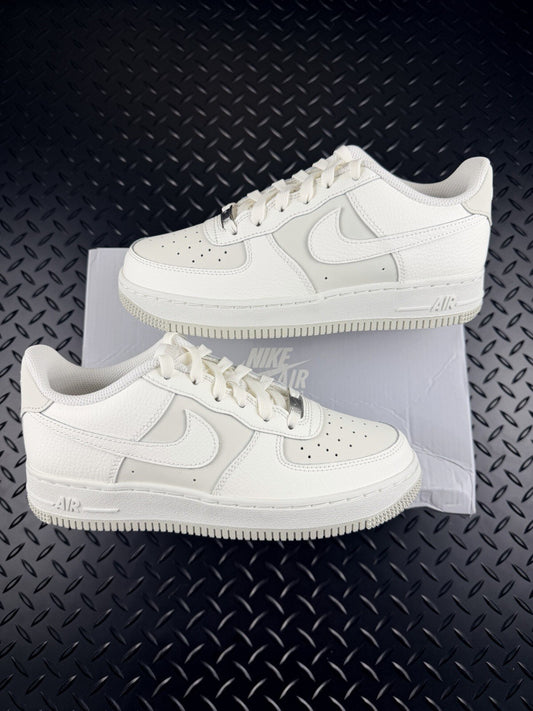Nike Air Force 1 ‘Pearl White Sail’ Brand New Full Box 100% Authentic Size UK 5