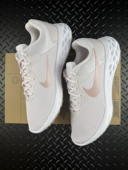Nike Revolution 6 NN Lifestyle/Running Trainers Light Rose Brand New WMNS UK 4.5