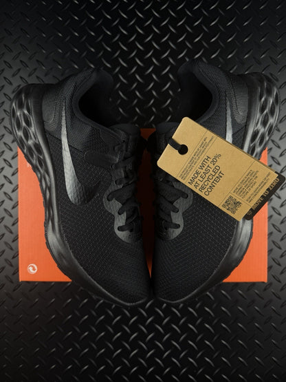 Nike Revolution 6 NN Lifestyle/Running Trainers ‘Triple Black’ WMNS Size UK 5.5