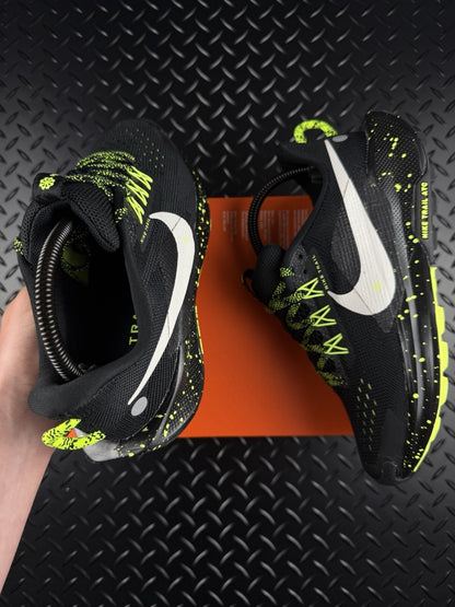 Nike Pegasus Trail 5 ‘Phantom Volt’ Running Trainers Brand New Size UK 5