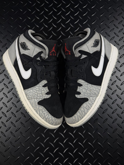Nike Air Jordan 1 Mid ‘Smoke Grey Black’ 100% Authentic GS Size UK 4