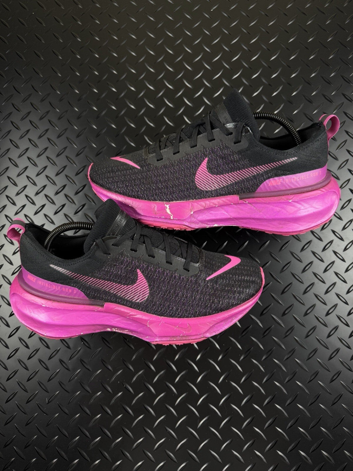 Nike Invincible Run 3 Running Trainers Pink Mesh knit Men’s Size UK 8.5