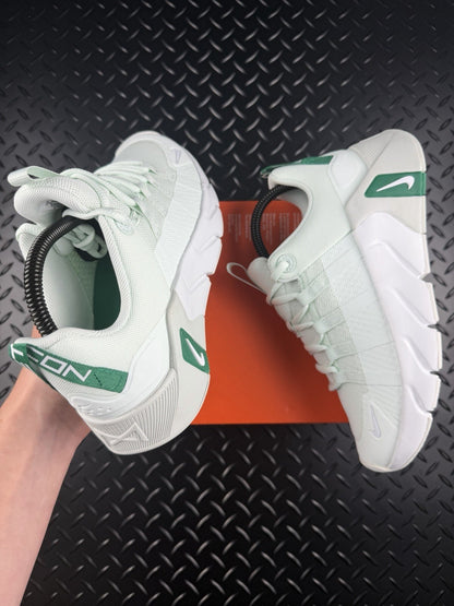 Nike Free Metcon 7 ‘White-Malachite’ Hyperlift Gym Trainers Brand New UK 4.5