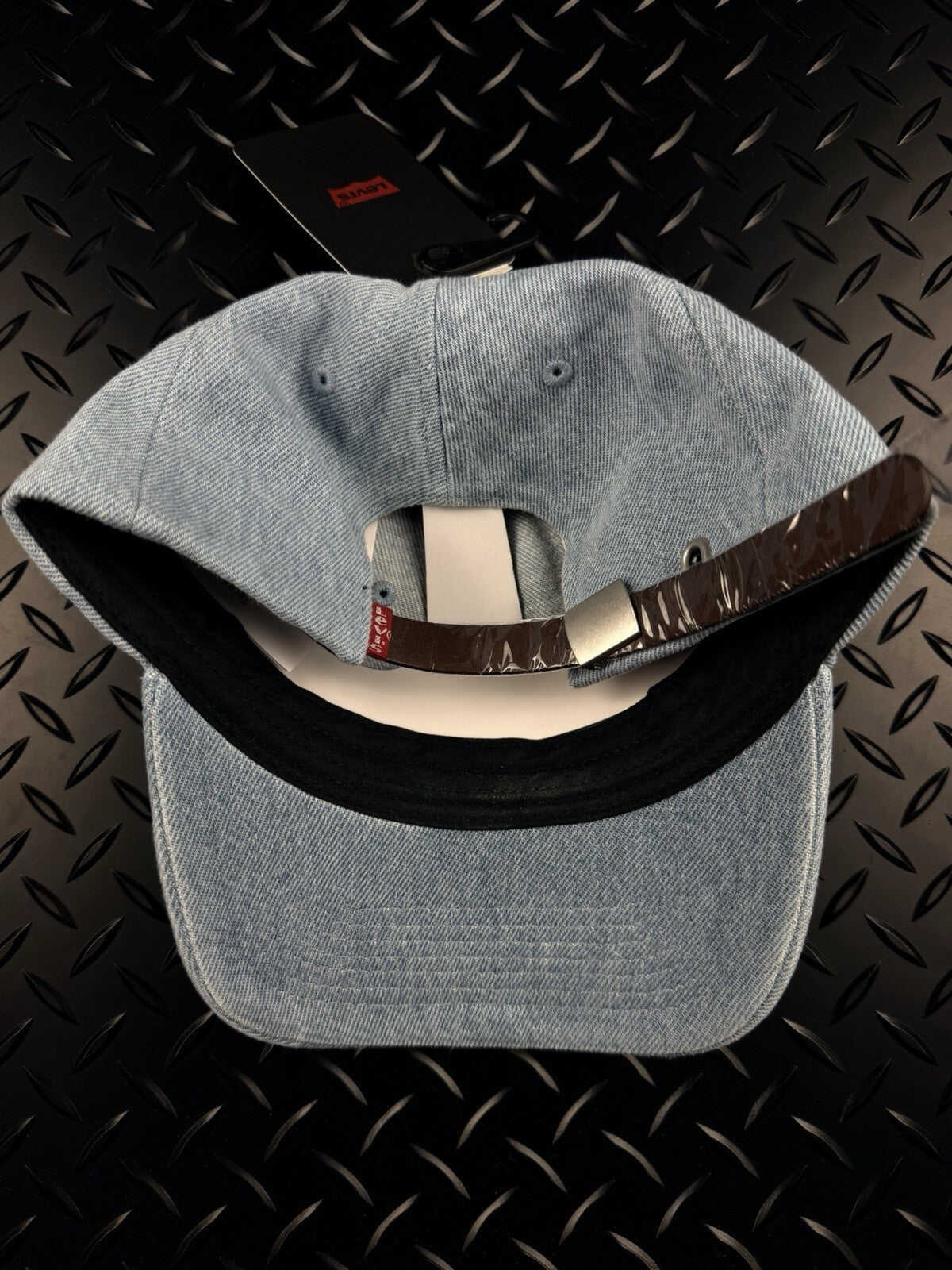 Levi’s ‘Blue Denim’ Cap/Hat Unisex Adjustable 23 inch Brand New 100% Authentic