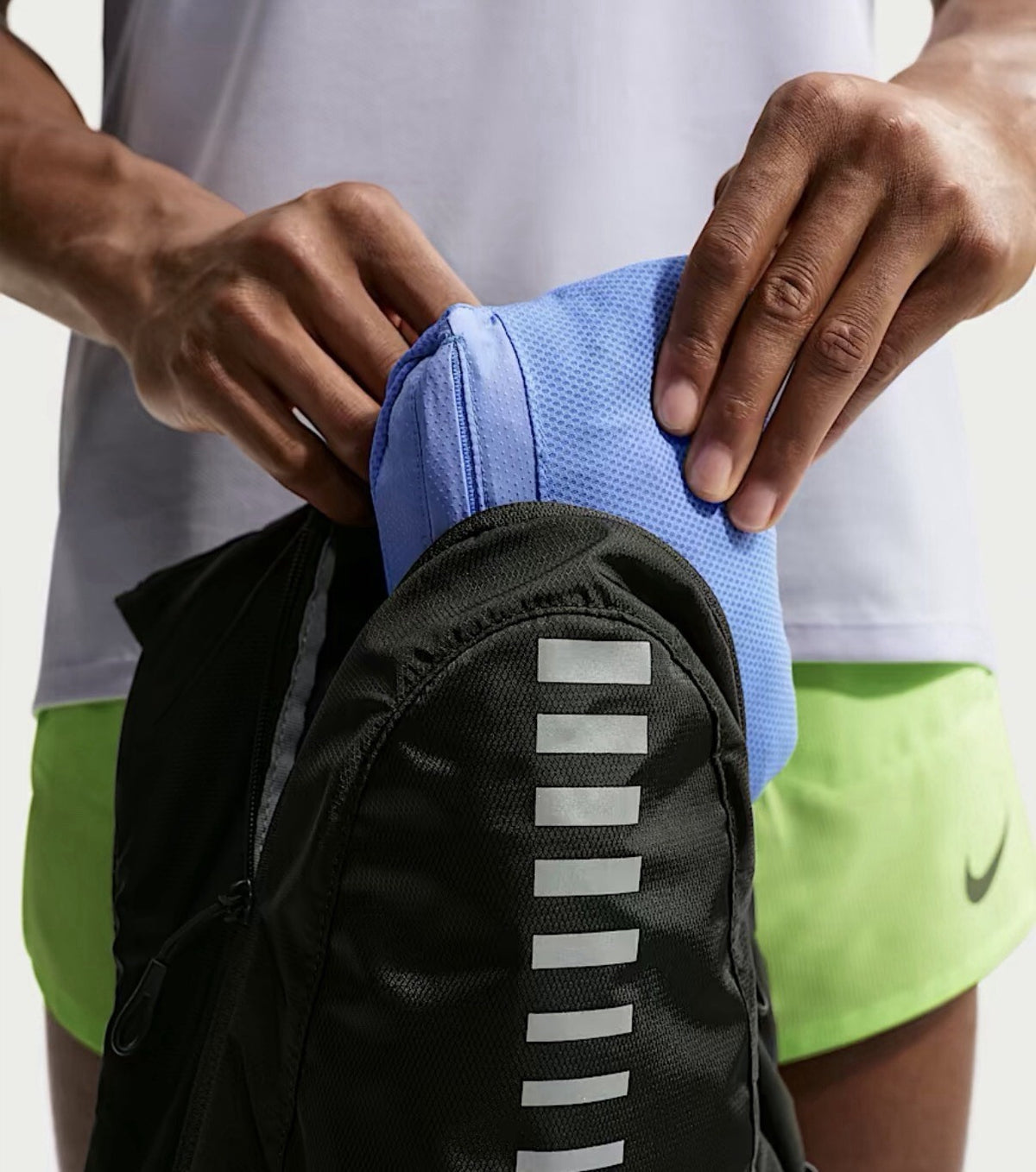 Nike Impossibly Light Windrunner Jacket ‘Royal Pulse’ Men’s Activewear