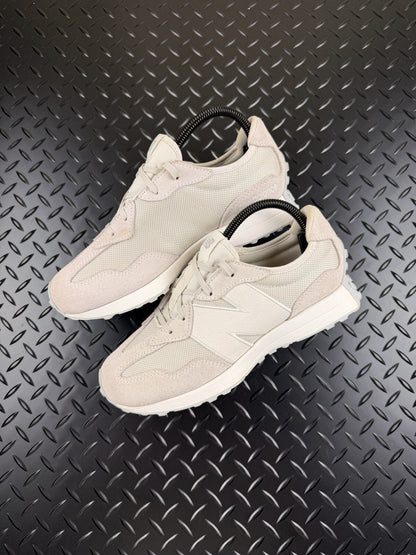 New Balance 327 Pearl White Suede Women’s Size UK 5 Great Condition Authentic
