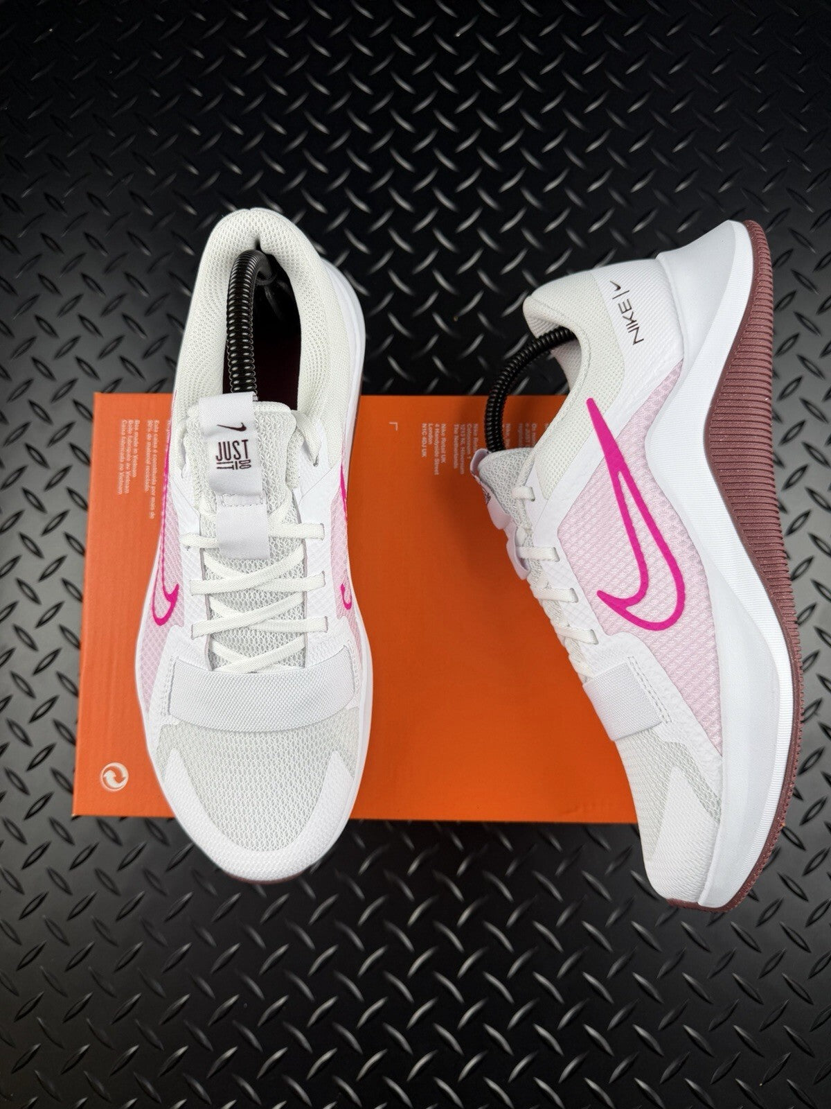 Nike MC Trainer 2 ‘Pearl White’ 100% Authentic Brand New Women’s Size UK 6.5