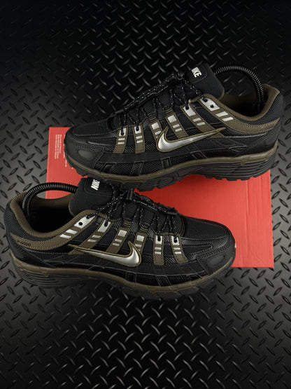 Nike P-6000 Utility ‘Metallic Sliver Khaki’ Brand New 100% Authentic Size UK 6
