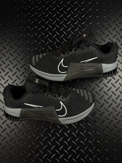 Nike Metcon 9 Flyease Hyperlift Gym Trainers ‘Black Smoke Grey’ Size UK 7