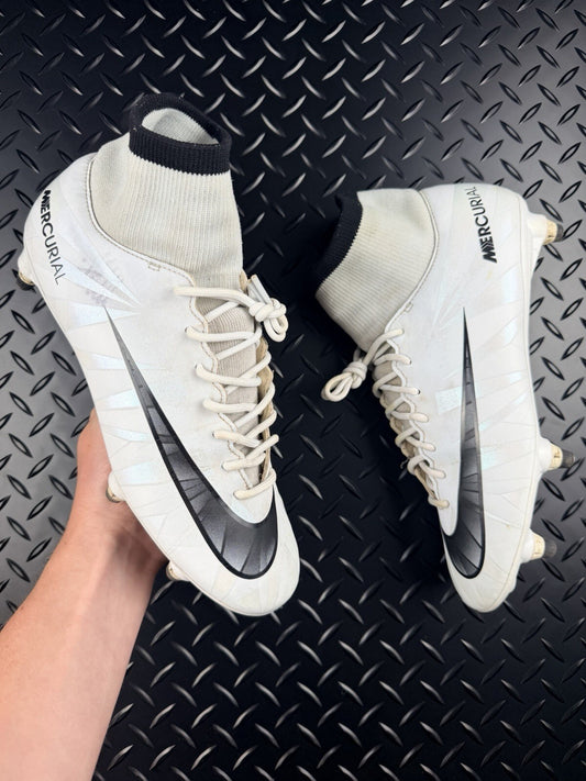 Nike Club Mercurial Superfly CR7 Soft Ground Pearl White Size UK 7