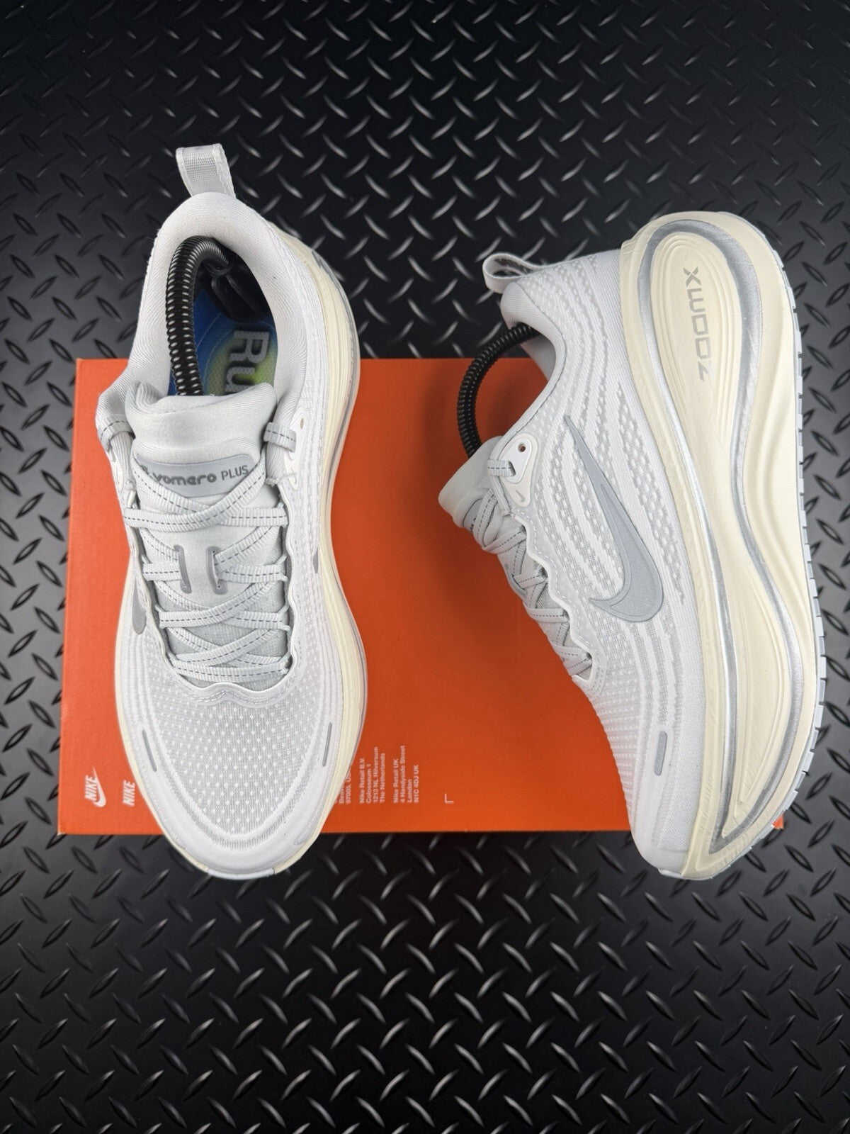 Nike Vomero Plus ‘Platinum Tint’ Running Trainers £175 RRP Brand New WMNS UK 5.5