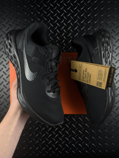 Nike Revolution 6 NN Lifestyle/Running Trainers ‘Triple Black’ WMNS Size UK 5.5