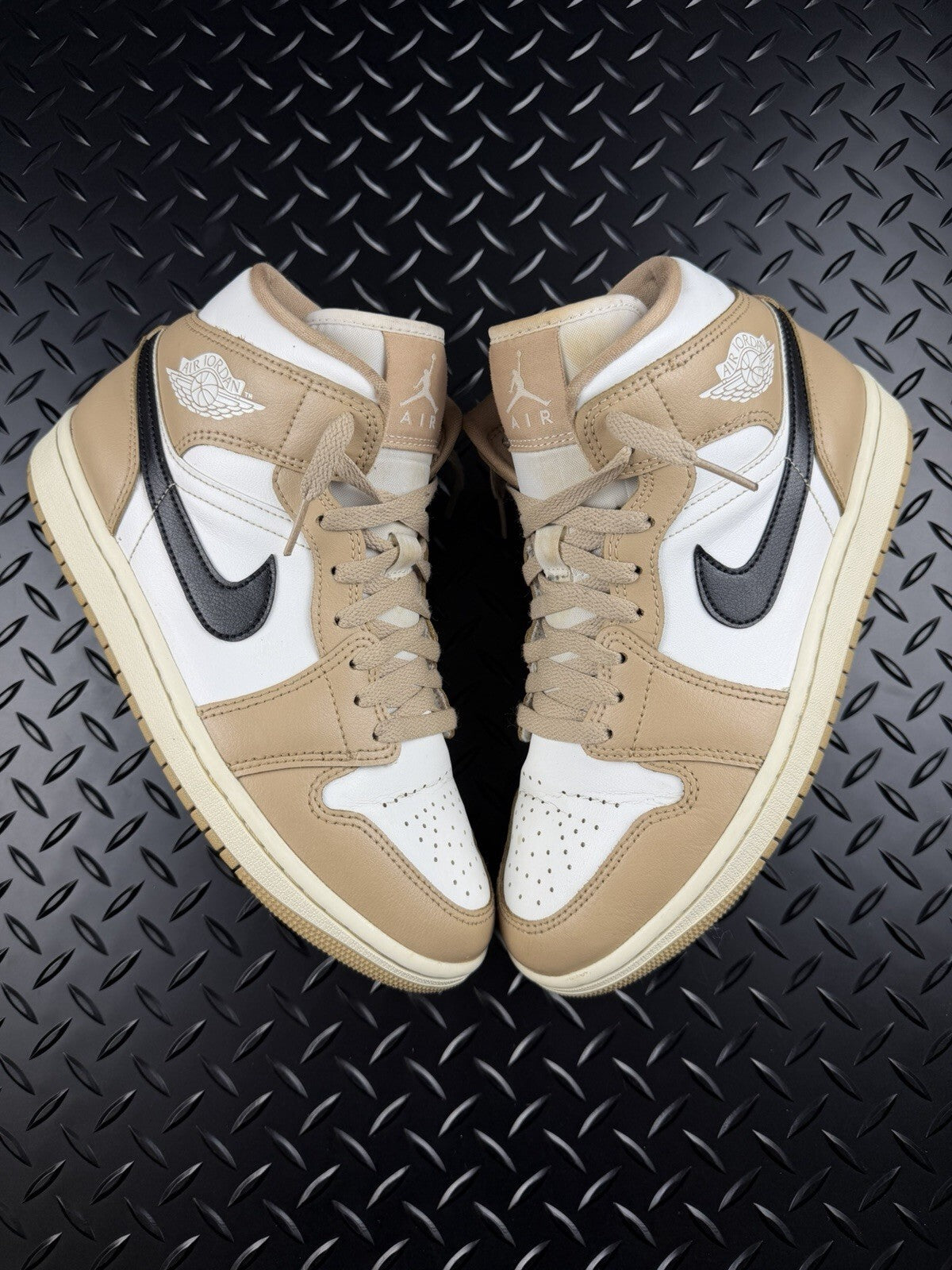 Nike Air Jordan 1 Mid ‘Sand White’ 100% Authentic WMNS Size UK 5.5