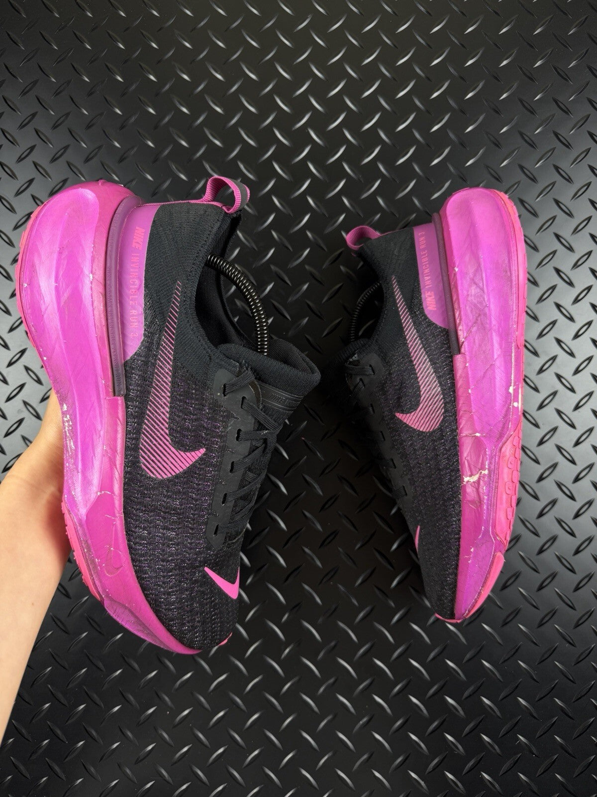 Nike Invincible Run 3 Running Trainers Pink Mesh knit Men’s Size UK 8.5