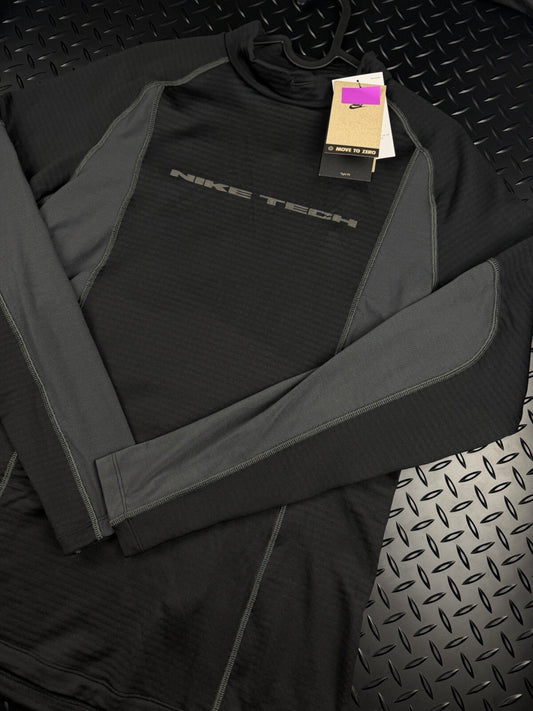 Nike Tech Fleece Long Sleeve Training Base Layer Fitted Top BNWT Men Size Medium