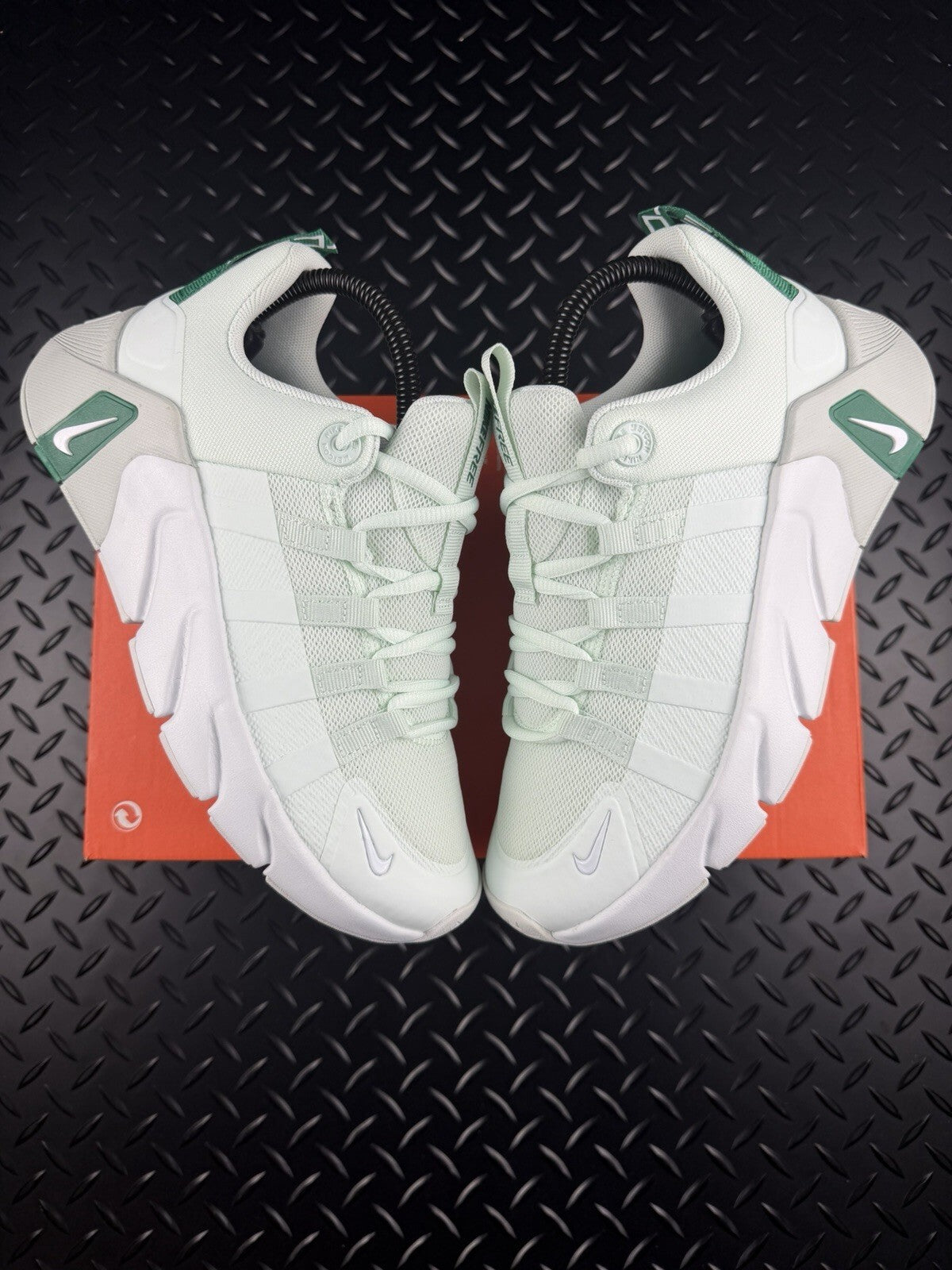 Nike Free Metcon 7 ‘White-Malachite’ Hyperlift Gym Trainers Brand New UK 4.5