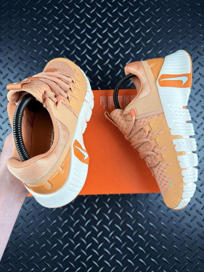 Nike Free Metcon 5 Hyperlift Gym Trainers ‘Amber Brown’ Brand New WMNS UK 6.5