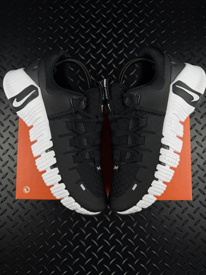 Nike Free Metcon 5 Hyperlift Gym Trainers ‘Black White’ Brand New Women’s UK 4