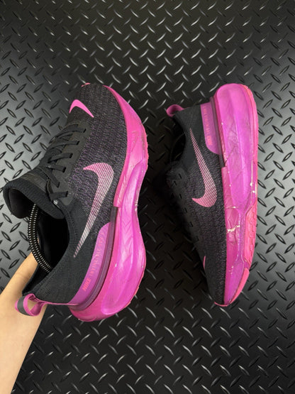 Nike Invincible Run 3 Running Trainers Pink Mesh knit Men’s Size UK 8.5