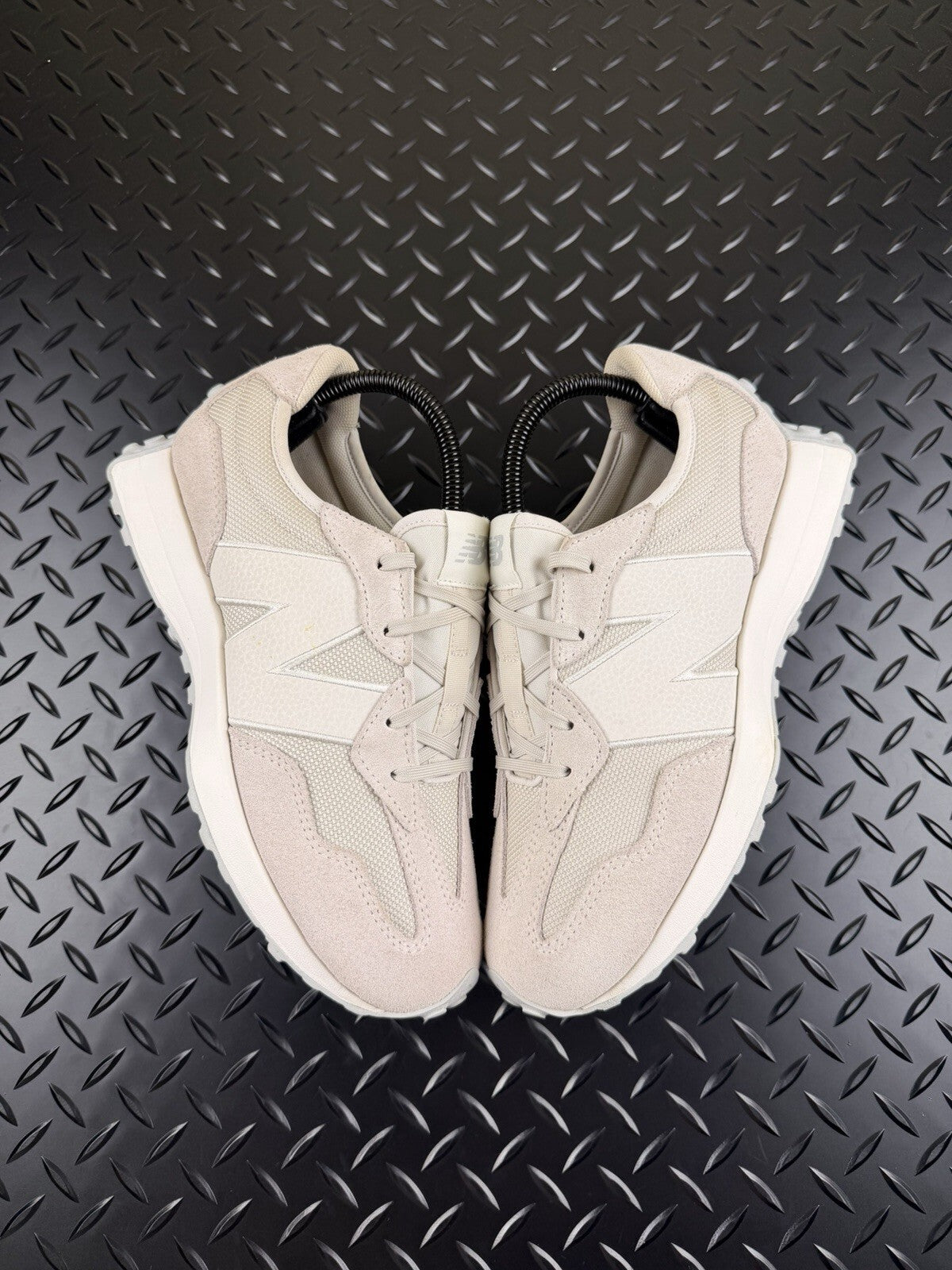 New Balance 327 Pearl White Suede Women’s Size UK 5 Great Condition Authentic