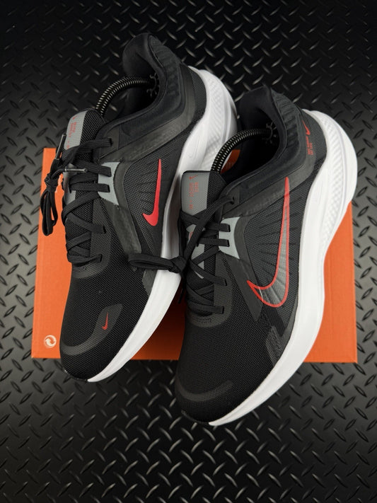 Nike Quest 5 ‘Crimson Black’ Running/Lifestyle Trainers Brand New Men’s UK 10