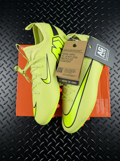 Nike Mercurial Vapor 16 Academy ‘Yellow Volt Brand New In Box Size UK 5