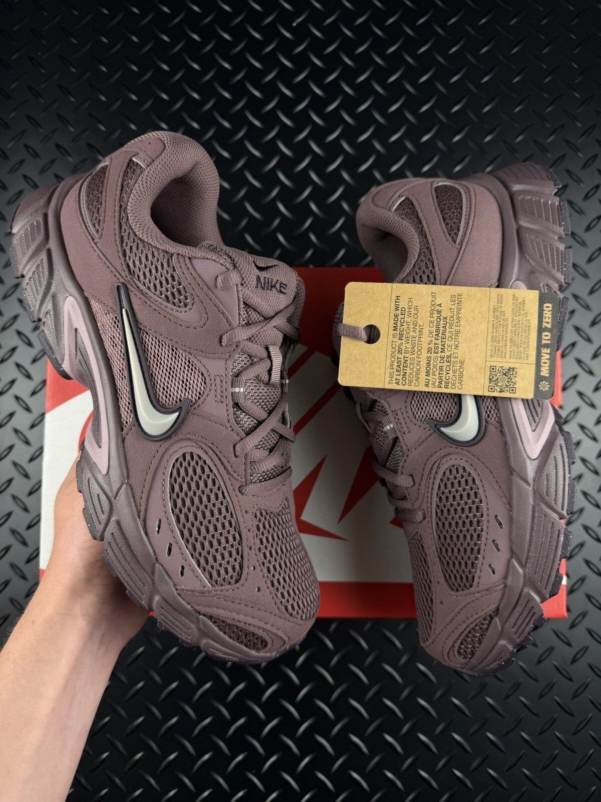 Nike V5 RNR ‘Moon Particle’ Brand New 100% Authentic Size UK 7 - Full Box!