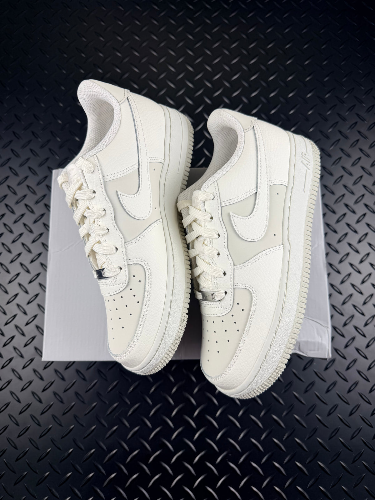 Nike Air Force 1 Low 'Pearl White/Sail' GS - UK 5 - Brand New