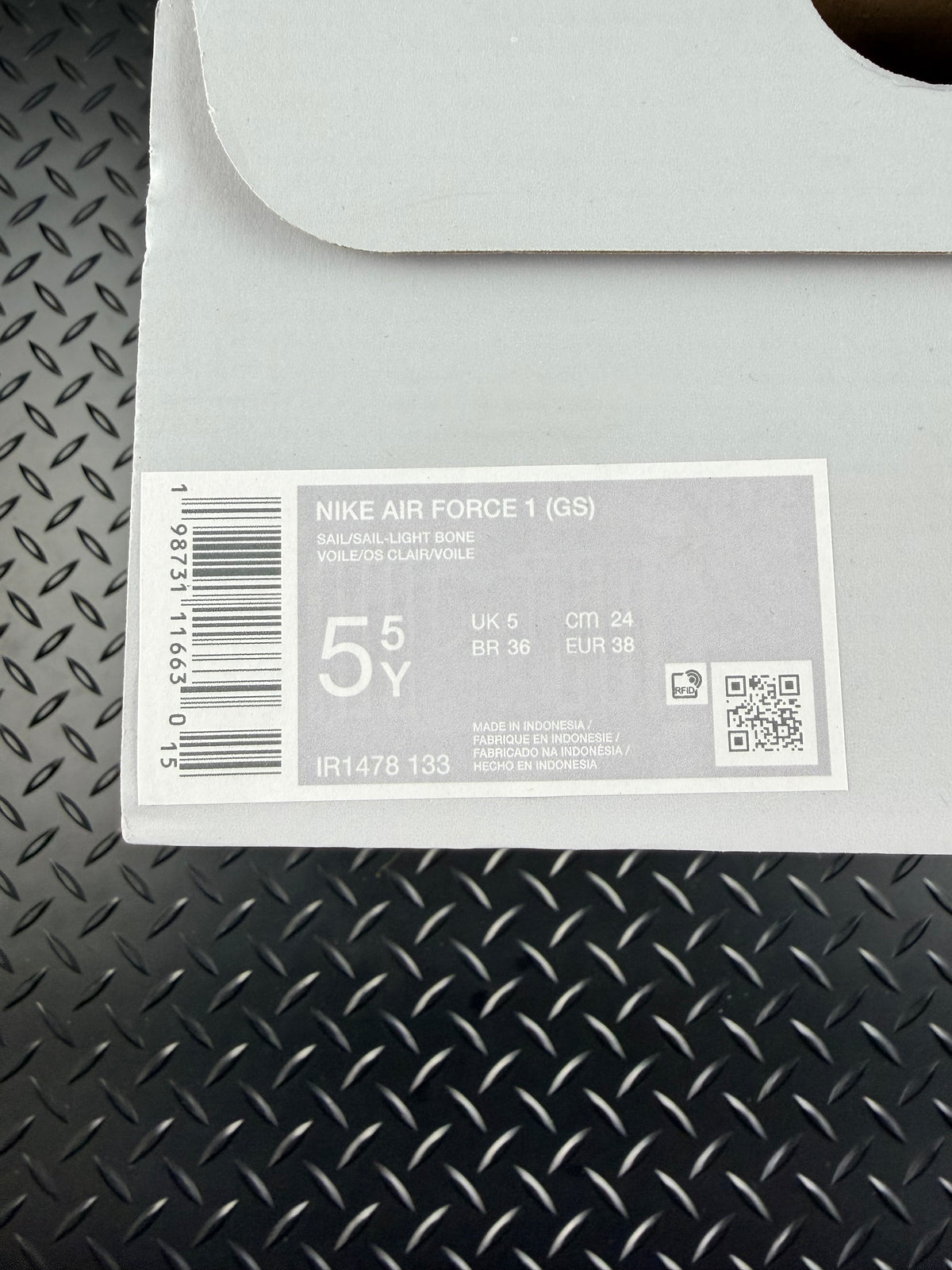 Nike Air Force 1 Low 'Pearl White/Sail' GS - UK 5 - Brand New