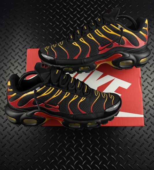 Nike Air Max Plus TN ‘Black University Red’ £175 RRP Brand New UK 8 - Full Box