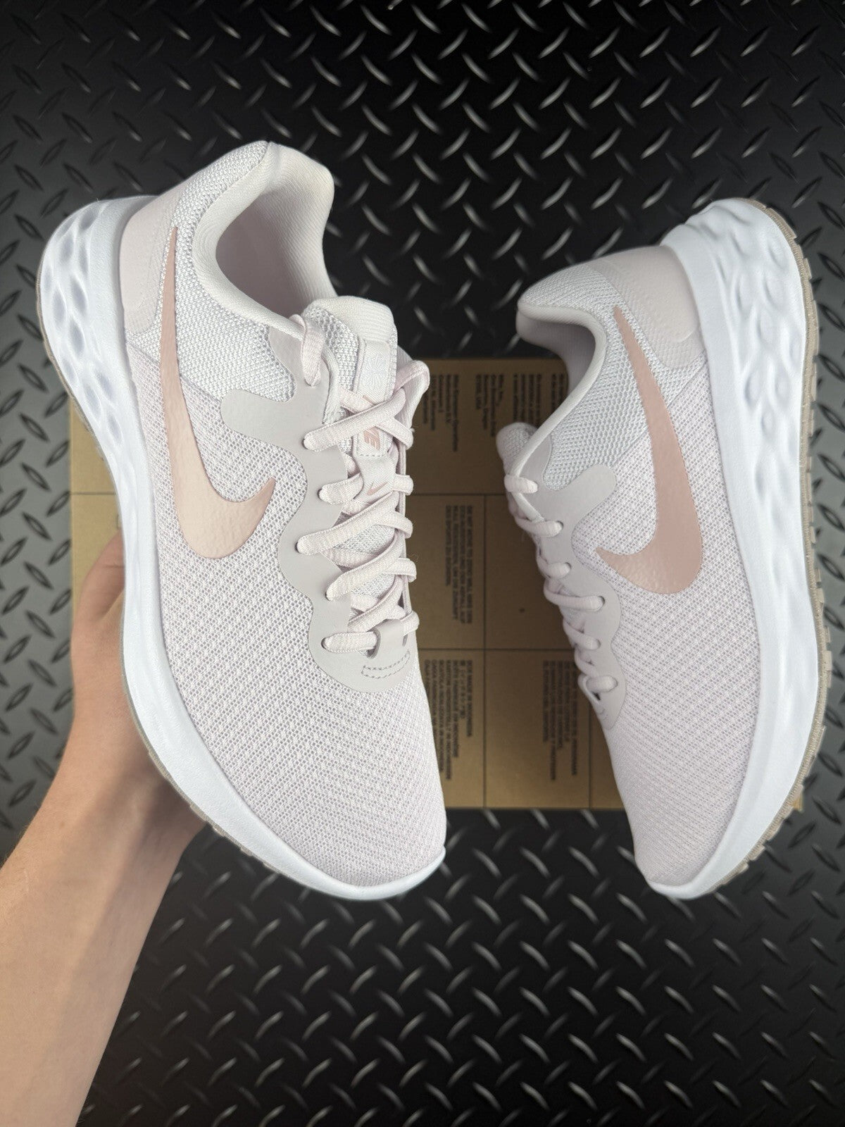 Nike Revolution 6 NN Lifestyle/Running Trainers Light Rose Brand New WMNS UK 4.5