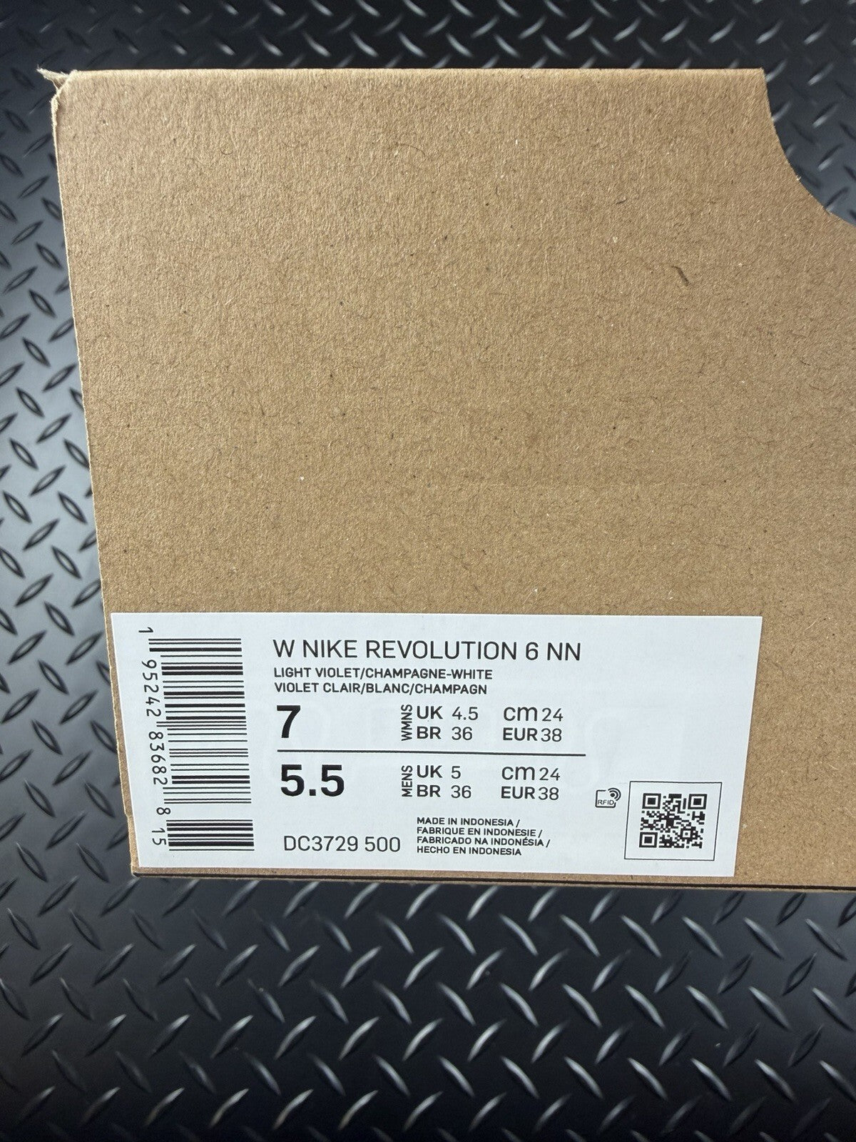 Nike Revolution 6 NN Lifestyle/Running Trainers Light Rose Brand New WMNS UK 4.5