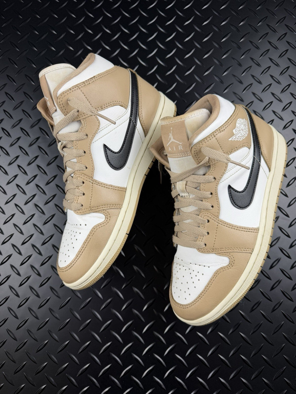Nike Air Jordan 1 Mid ‘Sand White’ 100% Authentic WMNS Size UK 5.5