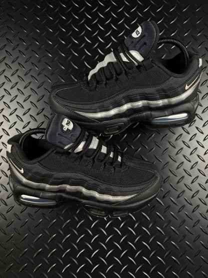 Nike Air Max 95 OG Big Bubble ‘Black Metallic Sliver’ 100% Authentic Size UK 5.5