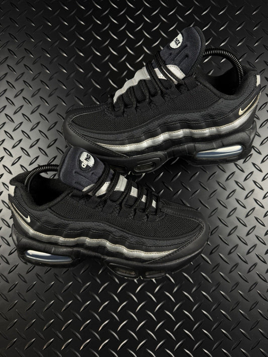 Nike Air Max 95 OG Big Bubble ‘Black Metallic Sliver’ 100% Authentic Size UK 5.5