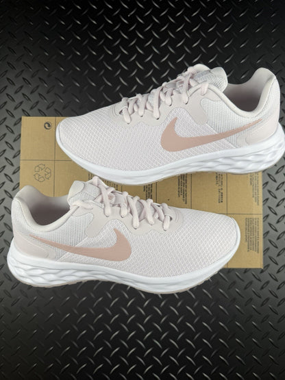 Nike Revolution 6 NN Lifestyle/Running Trainers Light Rose Brand New WMNS UK 4.5