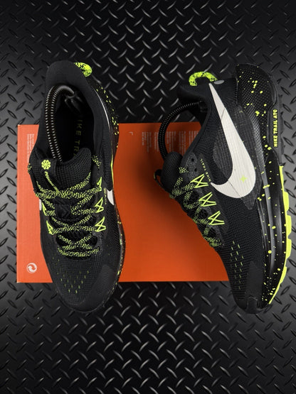 Nike Pegasus Trail 5 ‘Phantom Volt’ Running Trainers Brand New Size UK 5
