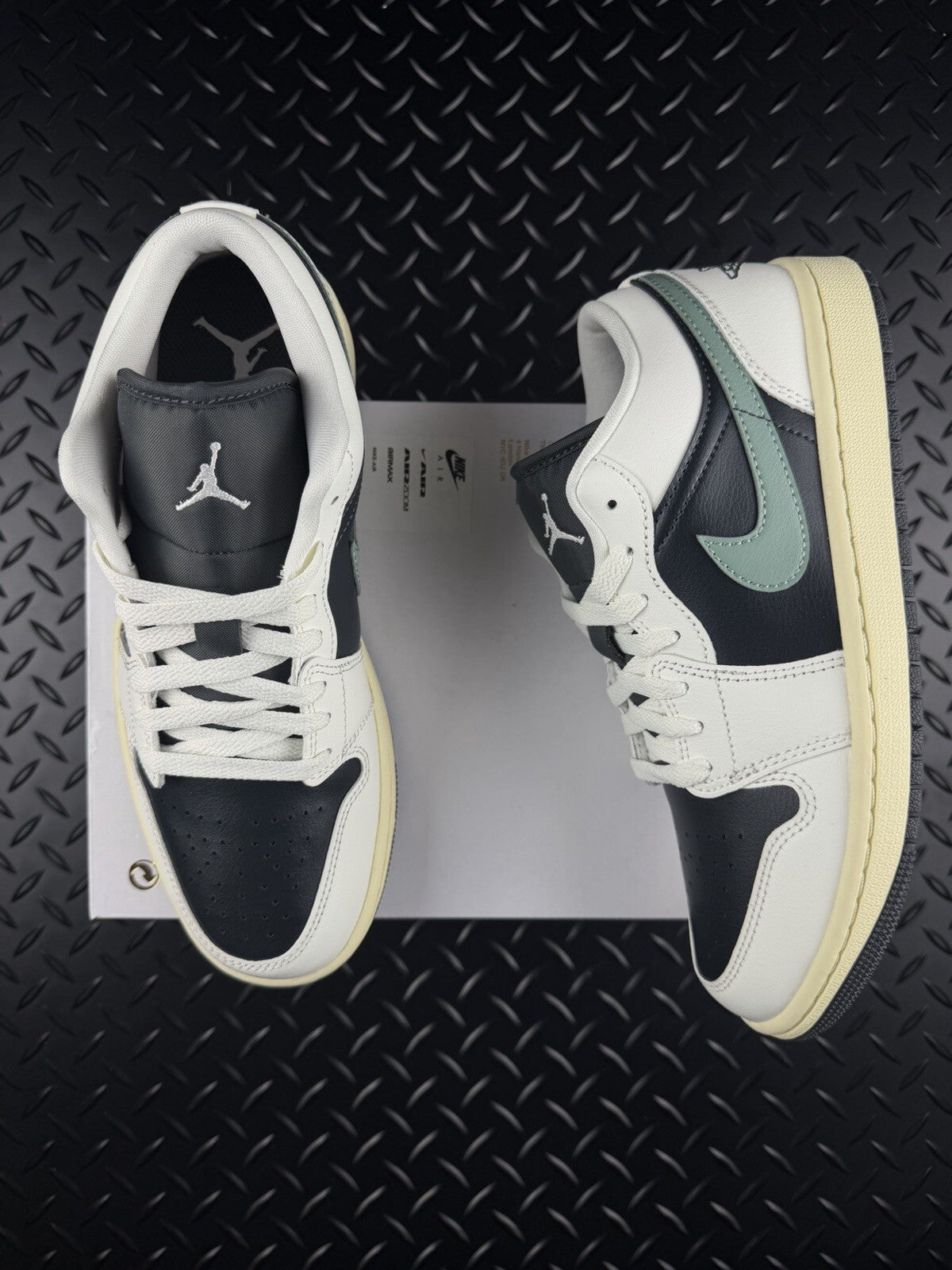 Nike Air Jordan 1 Low ‘Jade Smoke Sail’ Brand New 100% Authentic WMNS Size UK 6