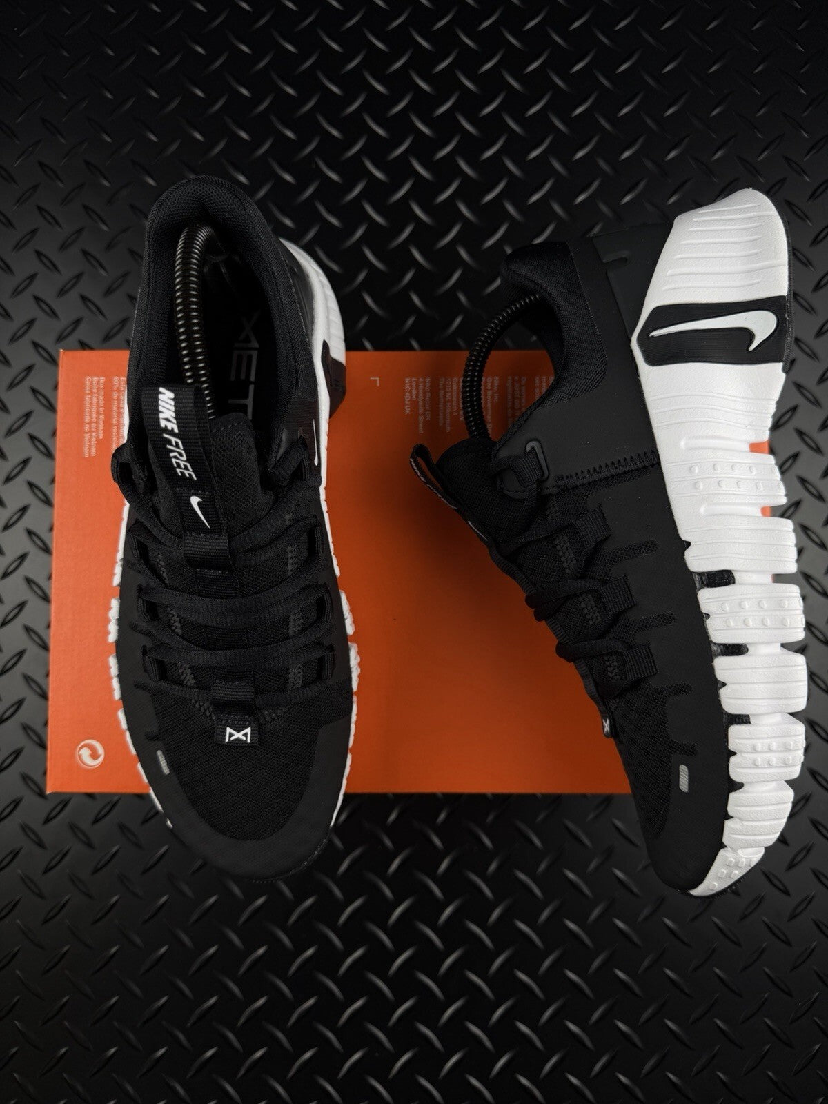 Nike Free Metcon 5 Hyperlift Gym Trainers ‘Black White’ Brand New Women’s UK 4