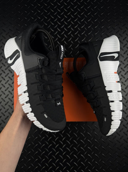 Nike Free Metcon 5 Hyperlift Gym Trainers ‘Black White’ Brand New Women’s UK 4