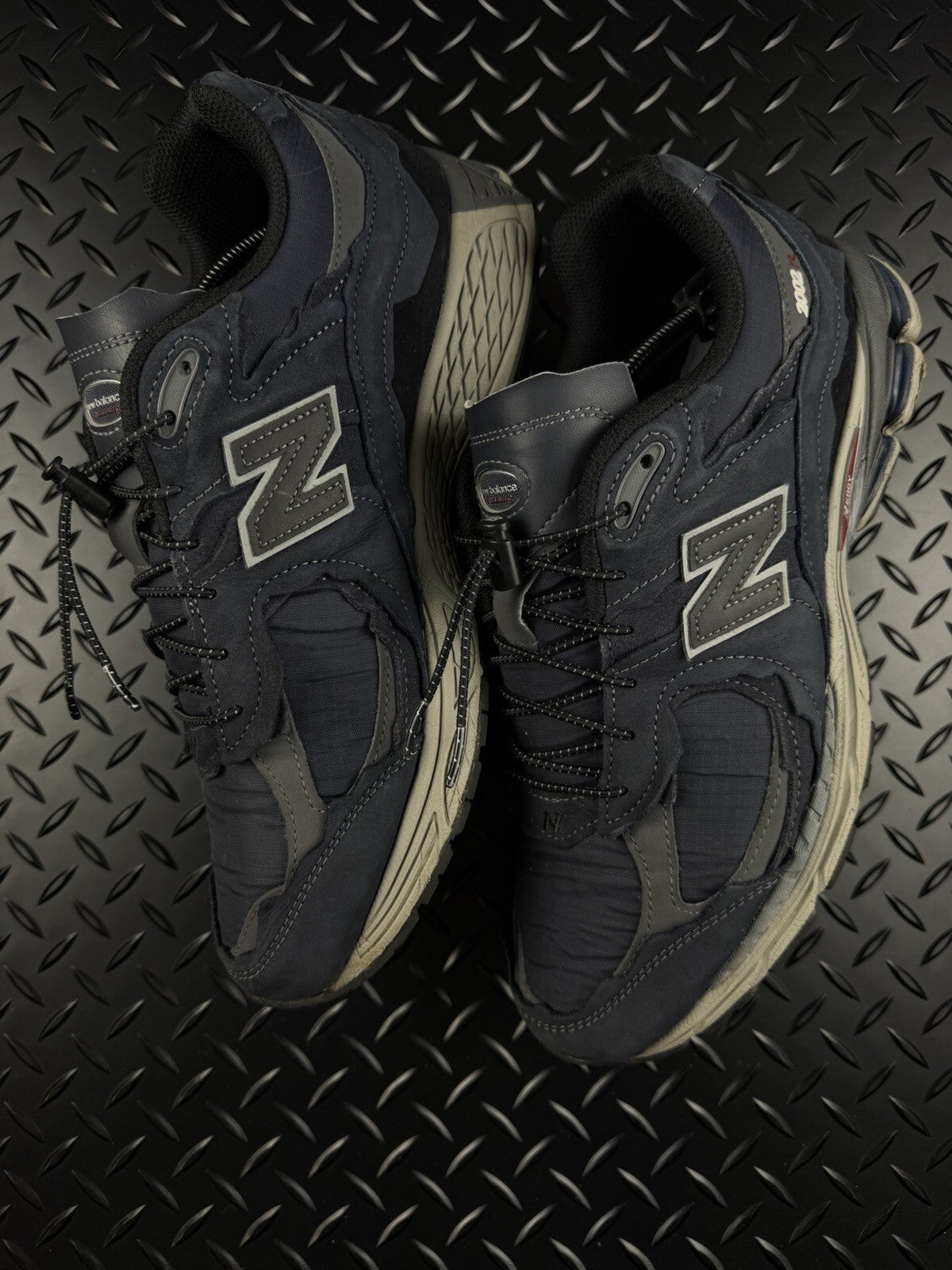New Balance 2002R ‘Protection Pack’ Cargo Navy 100% Authentic Size UK 10.5