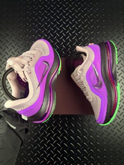 Nike Pegasus Premium ‘Plum Chalk’ High Tech Running Trainers Brand New WMNS UK 4