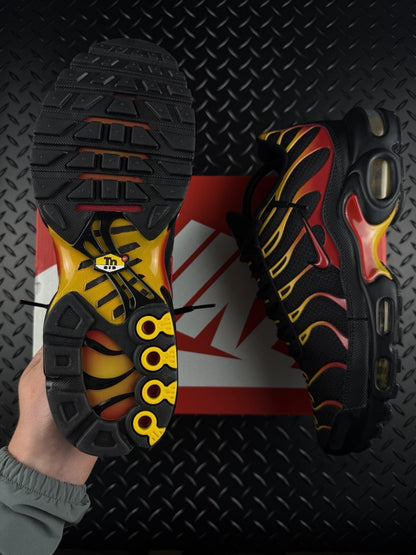 Nike Air Max Plus TN ‘Black University Red’ £175 RRP Brand New UK 8 - Full Box